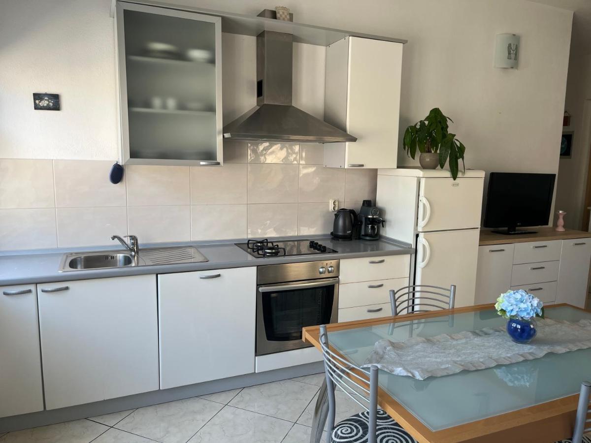Old Town Center Apartments Supetar Zewnętrze zdjęcie